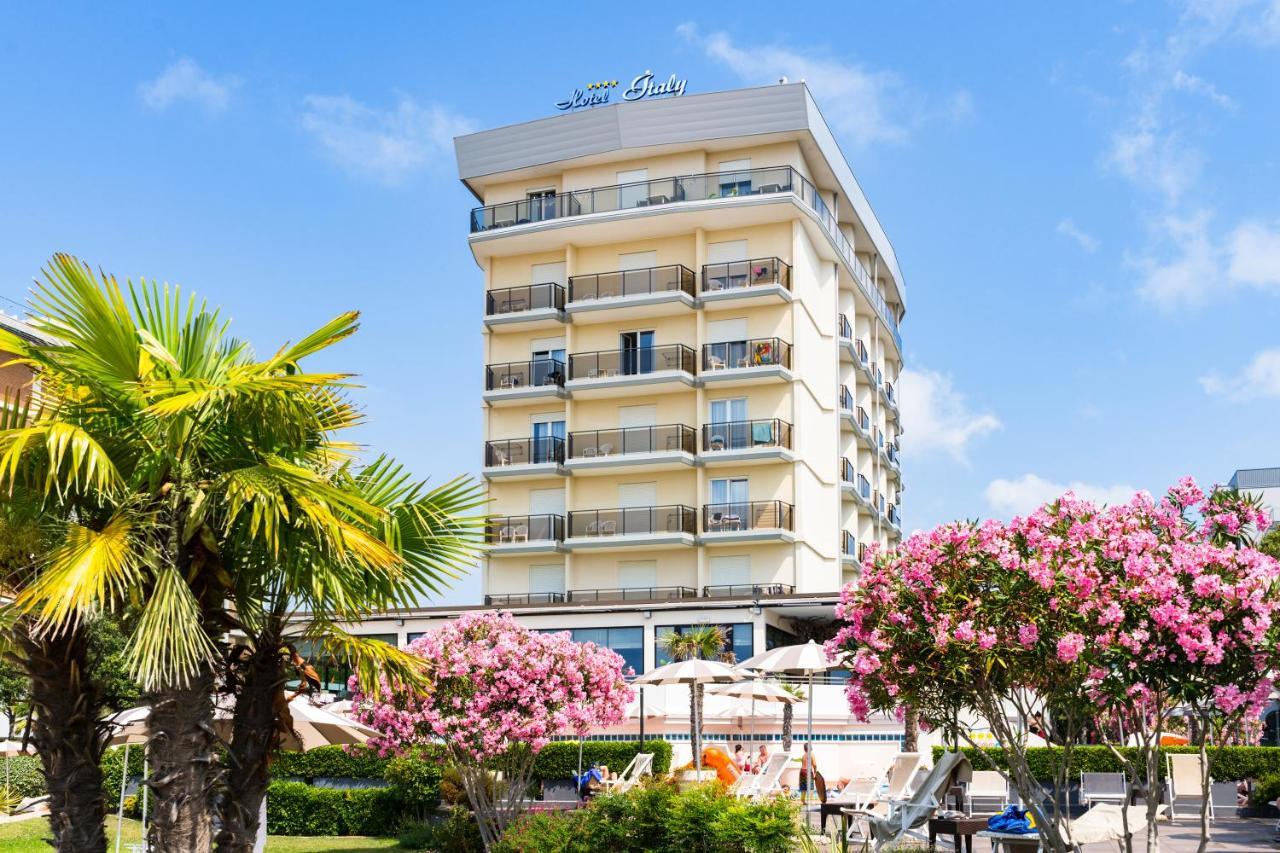 Hotel Italy Бибионе Экстерьер фото